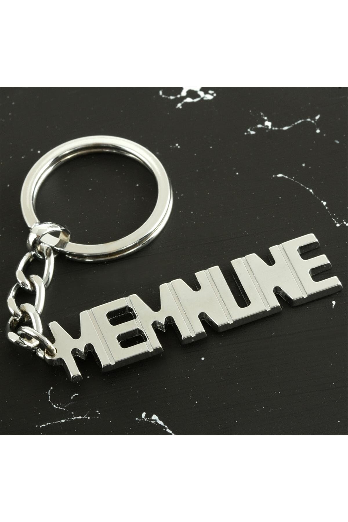 Memnune İsimli Anahtarlık