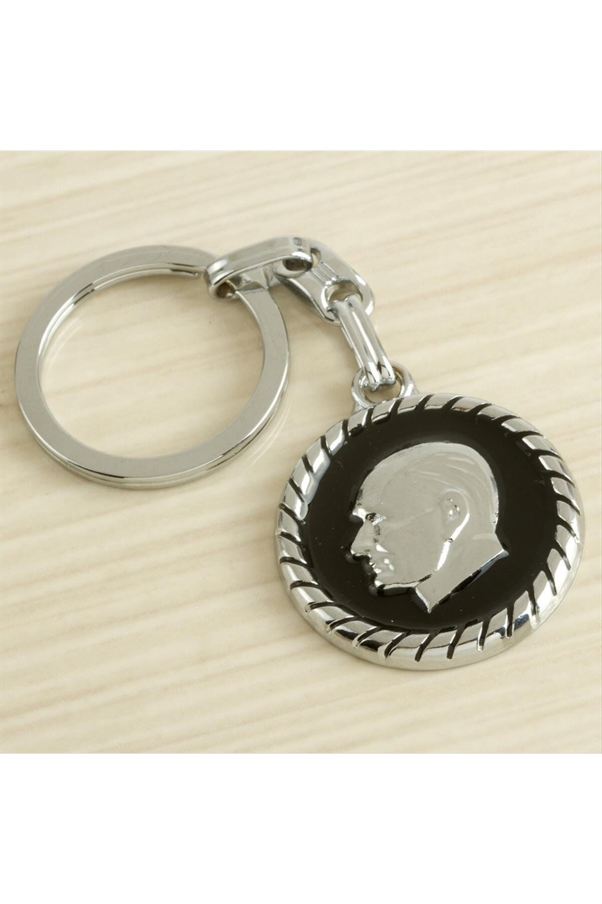 Kemal Atatürk Metal Anahtarlık